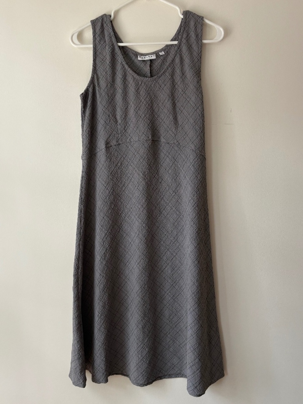 Grey midi sleeveless dress